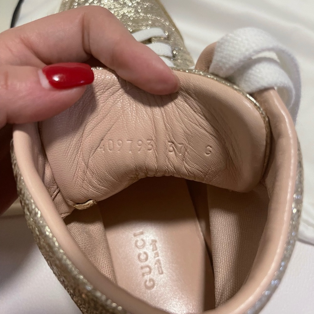 Gucci Gold high top Sneakers - Picture 6 of 7